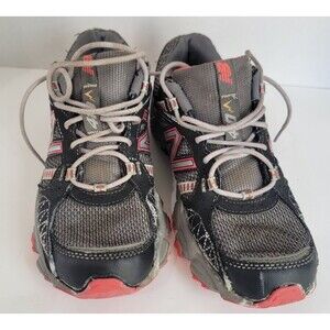 New Balance 410v4 Trail Running Shoes Mens 10 Gray Black Pink Hiking Sneakers